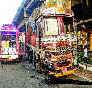 Four killed and seven injured in four accidents | चार अपघातांत चार ठार, सात जखमी