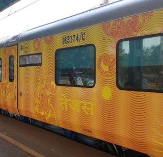 Passengers complained about Tejas | तेजसबाबत प्रवाशांनी लावला तक्रारींचा सूर