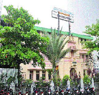 Who is the flag of the municipality? | महापालिके वर कोणाचा झेंडा? Who is the flag of the municipality? | महापालिके वर कोणाचा झेंडा?