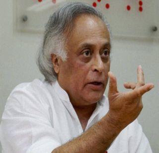 Time to say goodbye to Advani better than Narendra Modi: Jairam Ramesh | नरेंद्र मोदींपेक्षा अडवाणी चांगले म्हणण्याची वेळ : जयराम रमेश