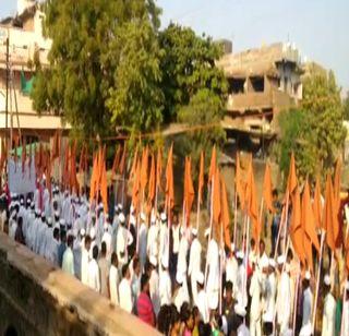 Gajananan Maharaj's Palkhi reached Pandharpur | गजानन महाराजांच्या पालखीचं पंढरपूरकडे प्रस्थान