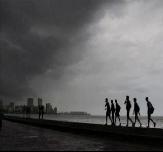 Monsoon forecast for Mumbai | मुंबईला मान्सूनपूर्व सरींचा इशारा