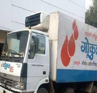 200 tankers of milk departing to Mumbai | दुधाचे २०० टँकर मुंबईकडे रवाना