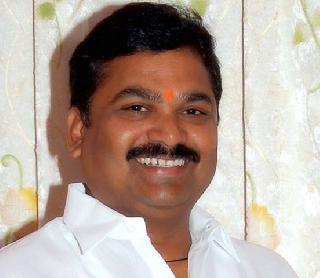 Ram Shinde is responsible for four more accounts | राम शिंदे यांना आणखी चार खात्याची जबाबदारी