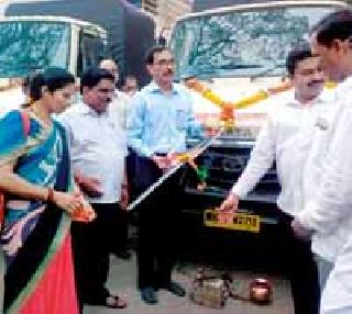 Brahmapuri Panchayat Samiti got hand pump repair vehicle | ब्रह्मपुरी पंचायत समितीला मिळाले हातपंप दुरुस्ती वाहन