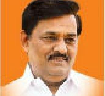 20 years will take time to wash away sins: Subhash Deshmukh | २० वर्षाचे पाप धुवायला वेळ लागणार : सुभाष देशमुख