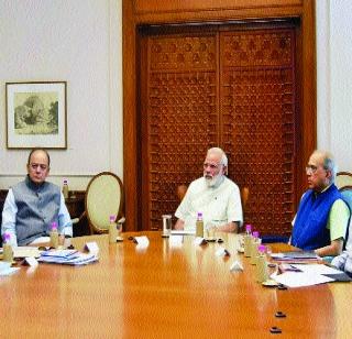 PM Modi reviewed GST preparations | पंतप्रधान मोदी यांनी घेतला जीएसटीच्या तयारीचा आढावा