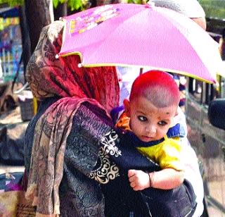 North India shivers; 10 incidents of heat rises in UP | उत्तर भारत होरपळला; यूपीत उष्माघाताचे १0 बळी