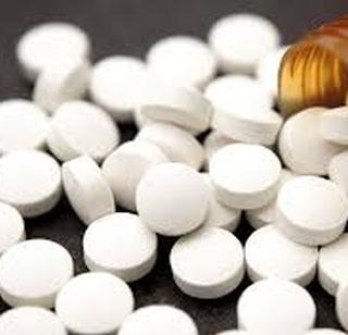 Prolonged decision on drug purchase | औषधखरेदीचा निर्णय लांबणीवर