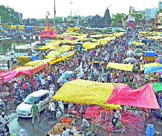 The situation in the district is restored | जिल्ह्याची परिस्थिती पूर्वपदावर The situation in the district is restored | जिल्ह्याची परिस्थिती पूर्वपदावर