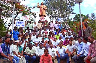 Sangliit Sarpakshi Jail Bhrow | सांगलीत सर्वपक्षीय जेलभरो