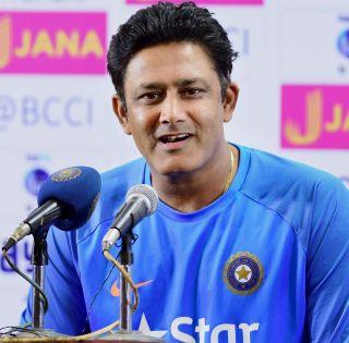 If so, then .... Anil Kumble will take the education of the Indian team | ठरलं तर मग....अनिल कुंबळेच घेणार भारतीय संघाची शिकवणी