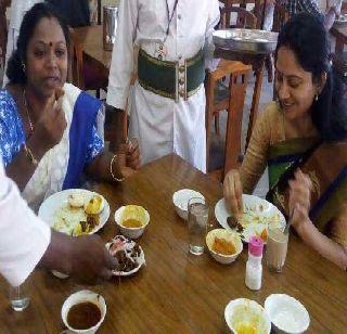 "Beef Fry", eat kerala MLAs of Kerala | "बीफ फ्राय" खाऊन केरळचे आमदार अधिवेशनाला