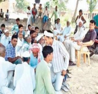 Ramzan gift! 515 toilets built in the village | रमजानची भेट! गावात स्वखर्चातून बांधली 515 शौचालयं