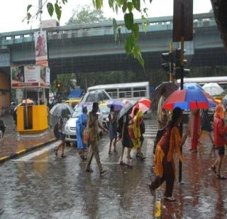 Heavy rains in Mumbai in the next 48 hours | येत्या 48 तासात मुंबईत मुसळधार पावसाचा इशारा