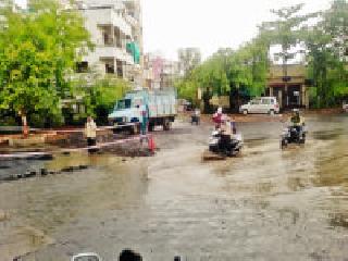 Polkole before the monsoon! | पावसाळ्यापूर्वीच पोलखोल!