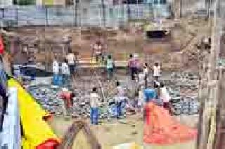 Order to stop construction of Spectrum Hospital | स्पेक्ट्रम रुग्णालयाचे बांधकाम थांबविण्याचा आदेश Order to stop construction of Spectrum Hospital | स्पेक्ट्रम रुग्णालयाचे बांधकाम थांबविण्याचा आदेश