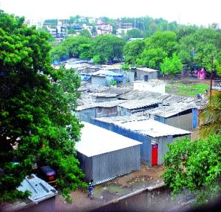 'Protection' of encroachers in Ambernath | अंबरनाथमध्ये अतिक्रमणांना ‘संरक्षण’