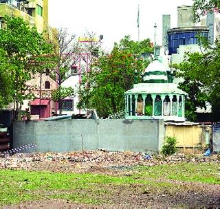 Reclamation of the religious place on 'that' place | ‘त्या’ जागेवर धार्मिक स्थळाची पुन्हा उभारणी