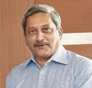 Manohar Parrikar will not let anyone take law into his hands | कोणालाही कायदा हातात घेऊ देणार नाही- मनोहर पर्रिकर