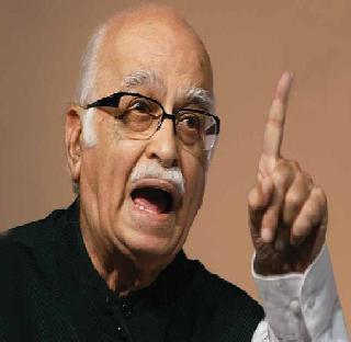 Advani's posters for presidential post | राष्ट्रपतिपदासाठी अडवाणींचे पोस्टर्स