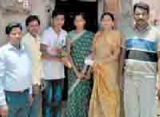 'It' became a milestone for the school and the village | ‘तो’ शाळा व गावासाठी ठरला मैलाचा दगड 'It' became a milestone for the school and the village | ‘तो’ शाळा व गावासाठी ठरला मैलाचा दगड