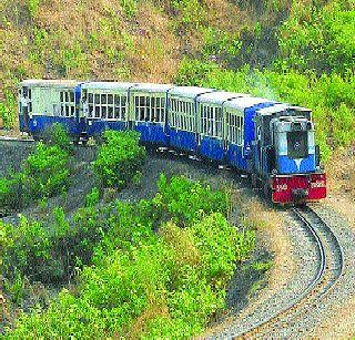 Matheran leaning on the train for a long time | माथेरान ट्रेनची झुक झुक लांबणीवर