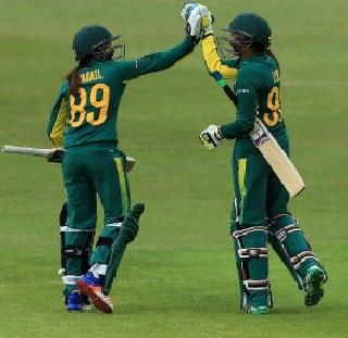 Women's World Cup: South Africa's Pakistan victory | महिला वर्ल्डकप: दक्षिण आफ्रिकेचा पाकवर विजय