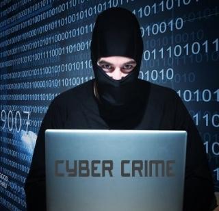 Scores of cyber attacks, bank and companies hit the government offices again in Europe | युरोपवर पुन्हा सायबर हल्ला, बँक व कंपन्यांसह सरकारी कार्यालयांना फटका