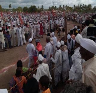 Vaishnavite Mela Burdla Vishal! | वैष्णवांचा मेळा बरडला विसावला!