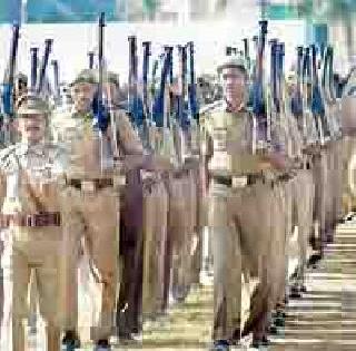 Hiring a homeguard job | होमगार्डची नोकरी धोक्यात Hiring a homeguard job | होमगार्डची नोकरी धोक्यात