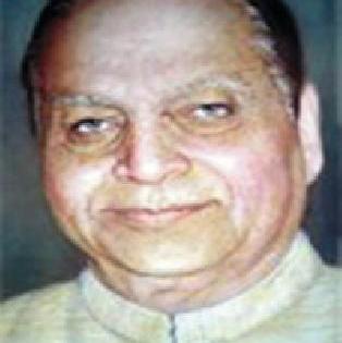 Blood Donation Camp on Babuji's Birth Anniversary Sunday | बाबुजींच्या जयंतीनिमित्य रविवारी रक्तदान शिबिर Blood Donation Camp on Babuji's Birth Anniversary Sunday | बाबुजींच्या जयंतीनिमित्य रविवारी रक्तदान शिबिर