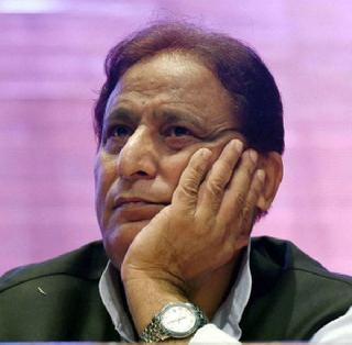 Police complaint against Azam Khan, insulting the army | लष्कराचा अपमान करणा-या आझम खानविरोधात पोलीस तक्रार