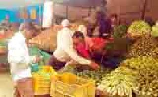 Vegetable prices have declined due to lack of rainfall | पावसाअभावी भाजीपाल्याचे दर कडाडले