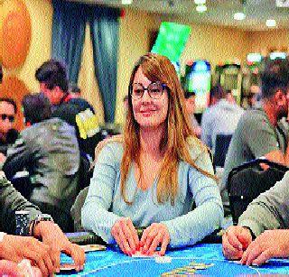 Manisha Lamba became a poker player! | मनीषा लाम्बा बनली पोकर प्लेअर!