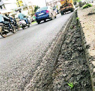 Due to Pune-city highway | पुणे-नगर महामार्गाची दुरवस्था Due to Pune-city highway | पुणे-नगर महामार्गाची दुरवस्था