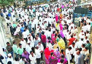 The fundraiser for the deposit fund | अनामत रकमेसाठी पराभूतांच्या चकरा The fundraiser for the deposit fund | अनामत रकमेसाठी पराभूतांच्या चकरा