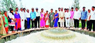 38 villages surveyed by Andhra Pradesh committee | आंध्र प्रदेशच्या समितीकडून ३८ गाव योजनेची पाहणी 38 villages surveyed by Andhra Pradesh committee | आंध्र प्रदेशच्या समितीकडून ३८ गाव योजनेची पाहणी