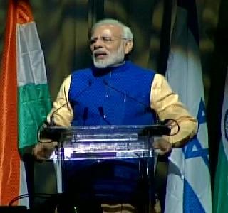 Modi's important announcement made in Israel by presenting a picture of young India | युवा भारताचे चित्र सादर करत मोदींनी इस्राइलमध्ये केल्या महत्त्वाच्या घोषणा