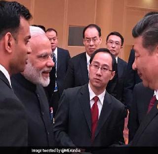 Narendra Modi summoned Chinese President Xi Jinping | नरेंद्र मोदींनी चीनचे राष्ट्राध्यक्ष शी जिनपिंग यांची घेतली भेट