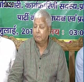 We will go to the gallows, but we will break your ego - Lalu's movement on the central government | आम्ही फाशी जाऊ, पण तुमचा अहंकार मोडून टाकू - लालूंचा केंद्र सरकारवर निशाणा