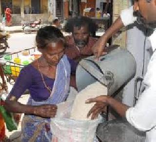 Cheap grain shops to the Gram Panchayats | ग्रामपंचायतींना स्वस्त धान्य दुकाने