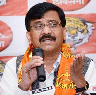 The time to show 56-inch chest to the terrorists - Sanjay Raut | दहशतवाद्यांना 56 इंचाची छाती दाखवण्याची हीच वेळ - संजय राऊत