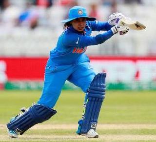 Mithali Raj's world record, highest run-scorer in ODIs | मिताली राजचा वर्ल्ड रेकॉर्ड, वनडेमध्ये सर्वाधिक धावा करणारी फलंदाज