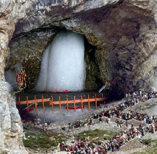 The search for the Amarnath cave was imposed by Muslims | मुस्लिम व्यक्तीनं लावला होता अमरनाथ गुहेचा शोध