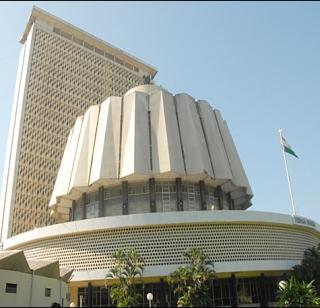 Home to the House of Legislative Assembly | घरांसाठी विधान भवनावर धडक