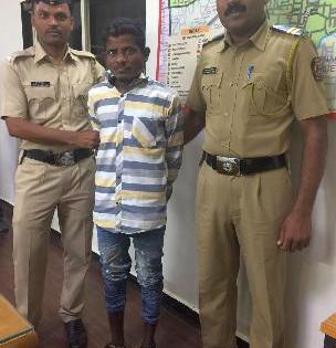 Police suspect suspected of assault: Beat Marshall's performance | पोलीस हल्ल्यातील संशयित ताब्यात : बीट मार्शलांची कामगिरी Police suspect suspected of assault: Beat Marshall's performance | पोलीस हल्ल्यातील संशयित ताब्यात : बीट मार्शलांची कामगिरी