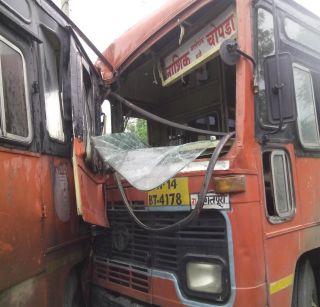 32 passengers injured in two bus accident near Patonda | पातोंडाजवळ दोन बसच्या अपघातात 32 प्रवाशी जखमी