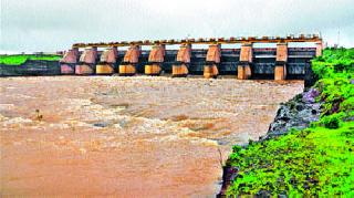 Starting from Gangapur dam | गंगापूर धरणातून विसर्ग सुरू Starting from Gangapur dam | गंगापूर धरणातून विसर्ग सुरू
