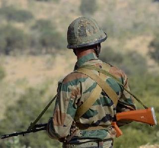 Four Pakistani soldiers in the river fell into the river due to the firing by Indian troops | भारताच्या गोळीबारामुळे पाकिस्तानचे चार सैनिक नदीत बुडाले